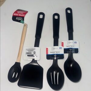 Mainstays Black and Wood Kitchen Utensil Set